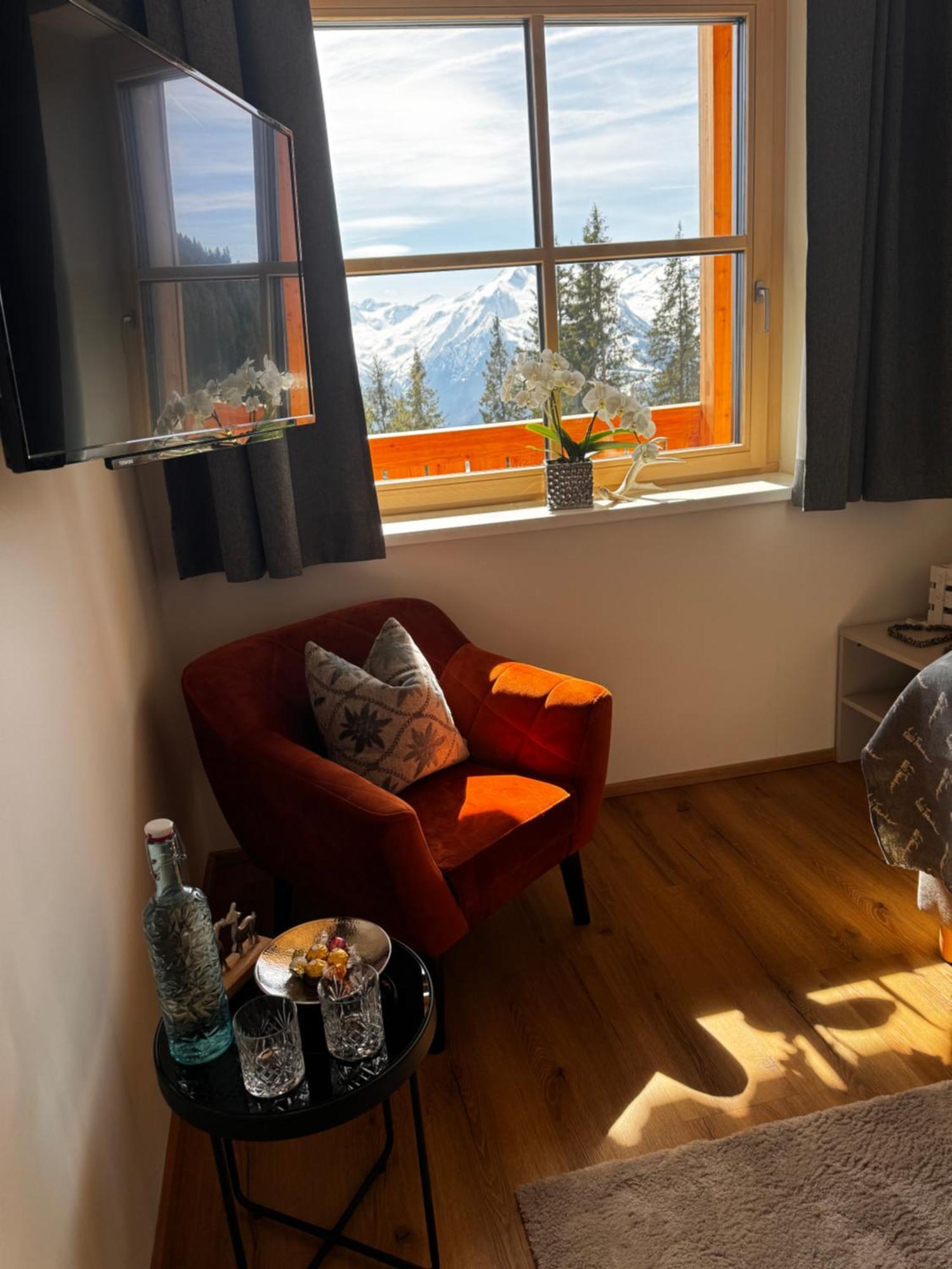 Glockneralm - Exklusiv Erreichbar Mit Skilift Zell am See Buitenkant foto